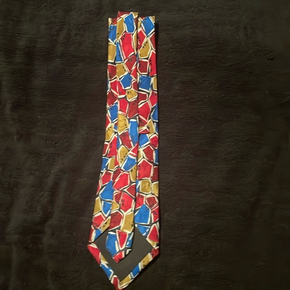 Beautiful multi/colored 100% silk Men’s Tie - Picture 3 of 4